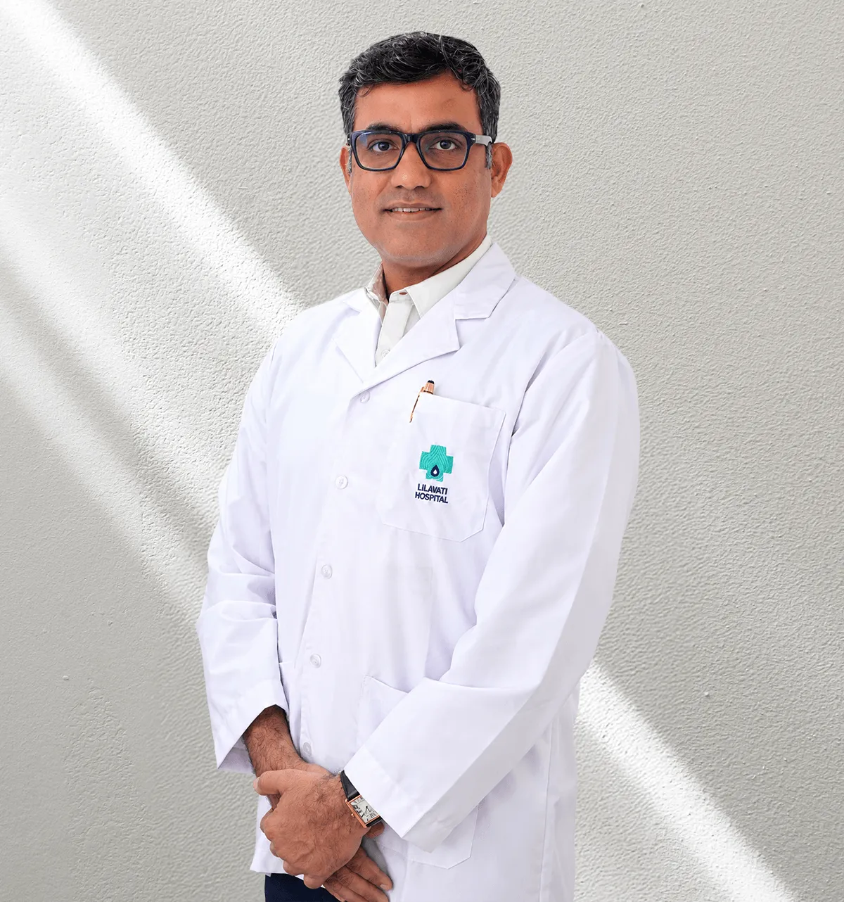 Dr. Vishal Kundnani